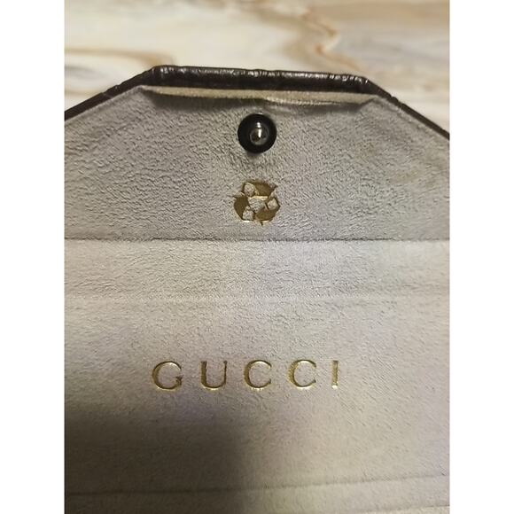 Authentic Dark Brown Gucci GG Monogram Fold-Over Eyeglass/Sunglass Case - Picture 5 of 5